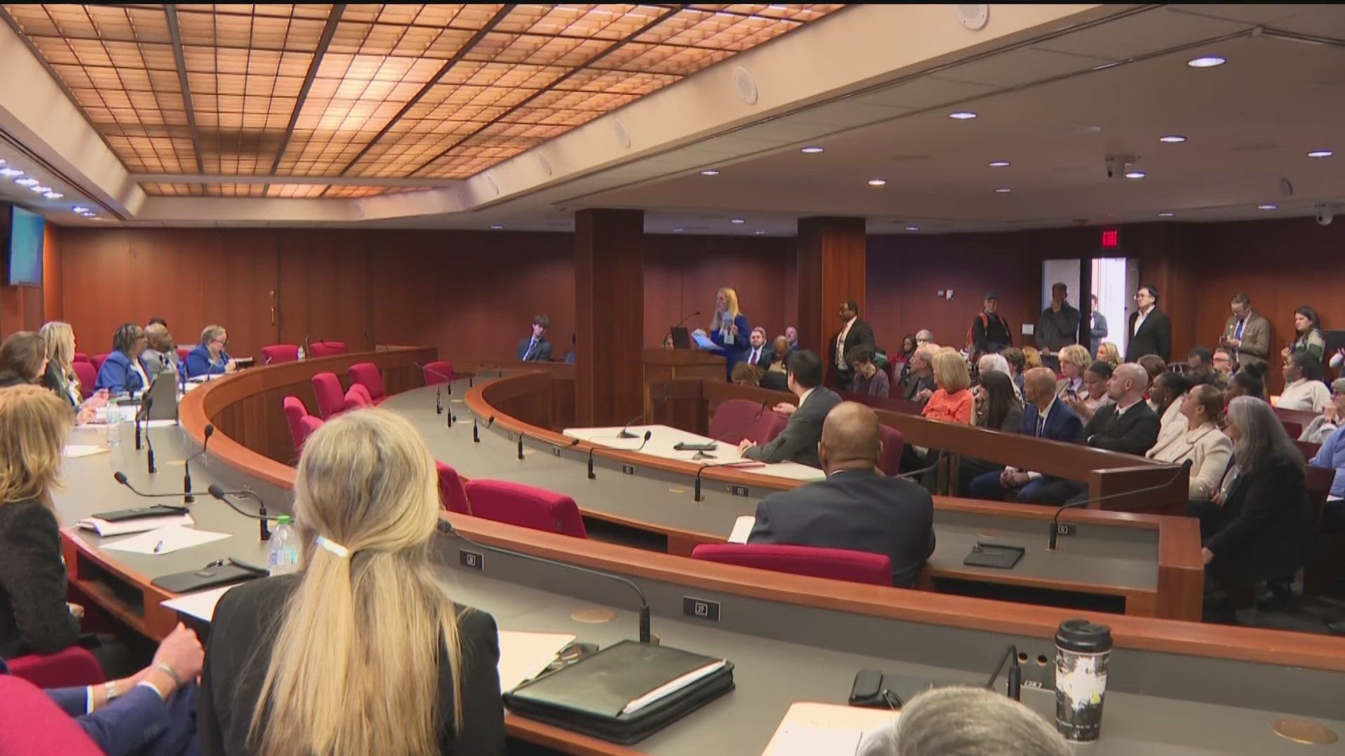 Bill to band cell phone ban in Georgia schools advancing through ...