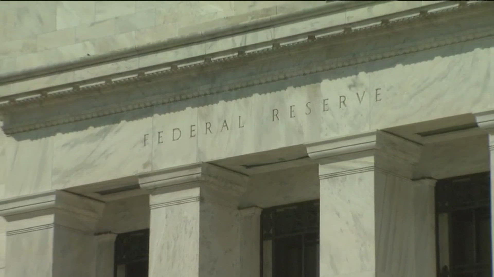 The Federal Reserve kept rates at a two-decade high for a year to reign in inflation.