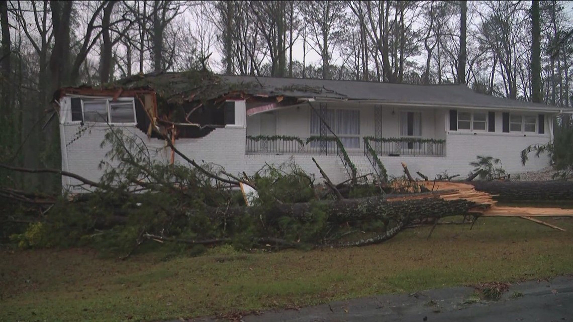 Storm damage in Marietta, Cobb County - Vimarsana News
