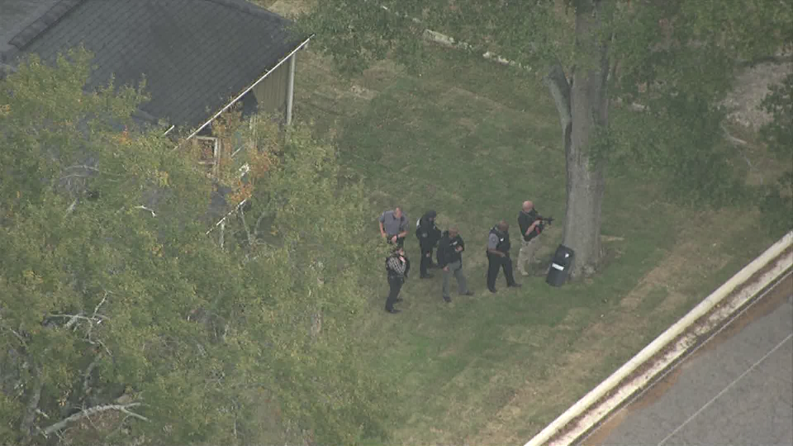 Rockdale County and Conyers respond to SWAT situation