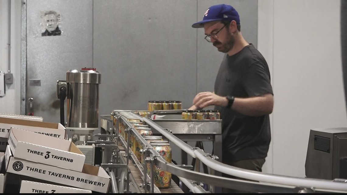 Craft beer brewers struggle with CO2 shortage - Vimarsana News