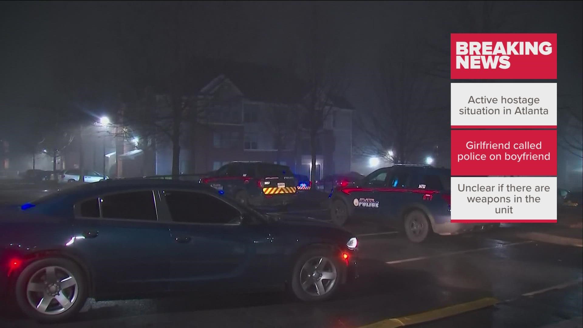 Police responding to hostage situation at Atlanta apartment complex