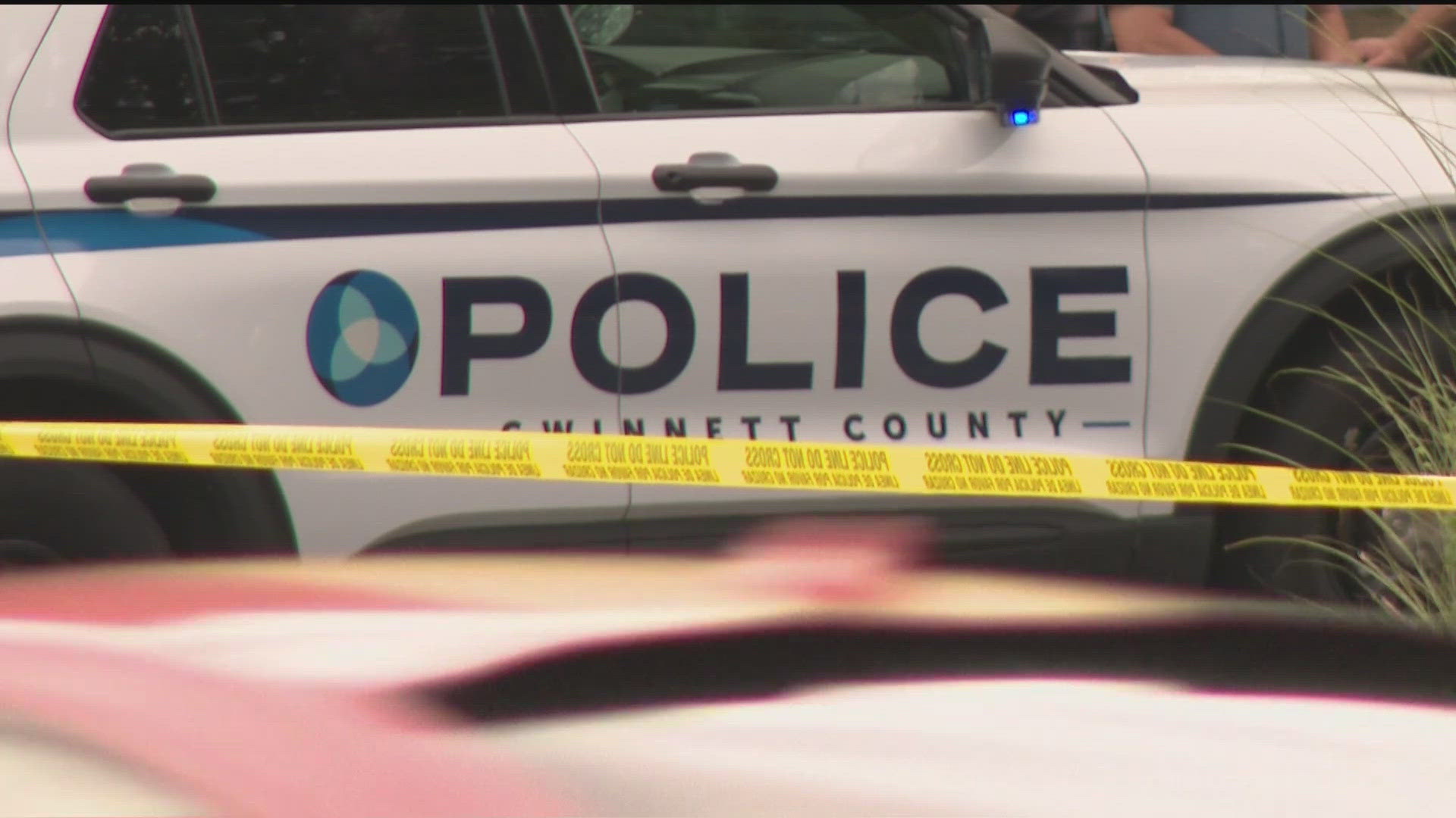 Gwinnett County standoff ends peacefully as suspect surrenders to SWAT