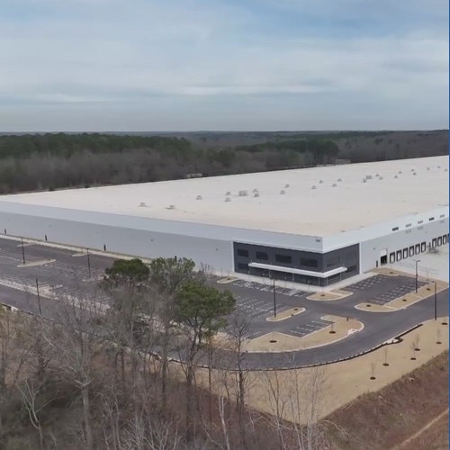 US Sen. Raphael Warnock visits soon-to-be ICE detention facility in ...