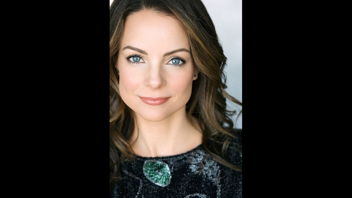 Kimberly WilliamsPaisley rediscovers her mother through book on