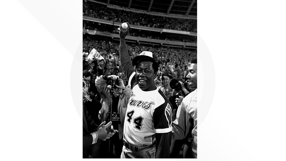 1974 Hank Aaron Atlanta Braves Home Run #714 news clip 