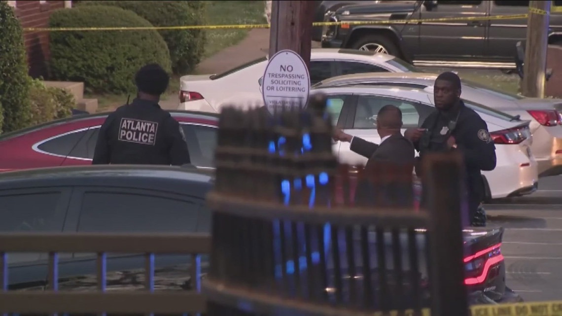 Grant Park Atlanta crime 29 year old man found with gunshot wounds dies ...