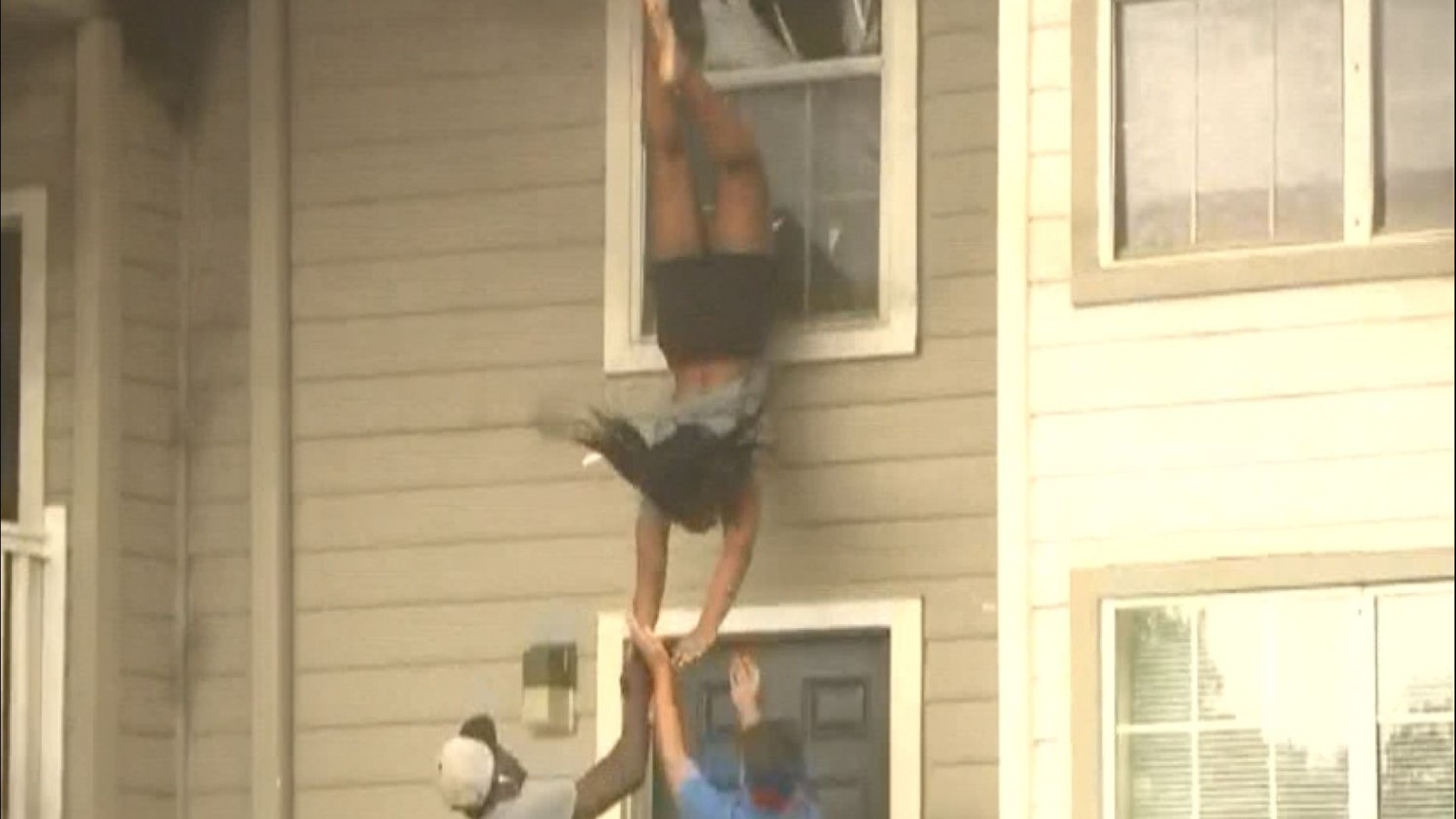 Cigarette blamed in Sandy Springs apartment fire