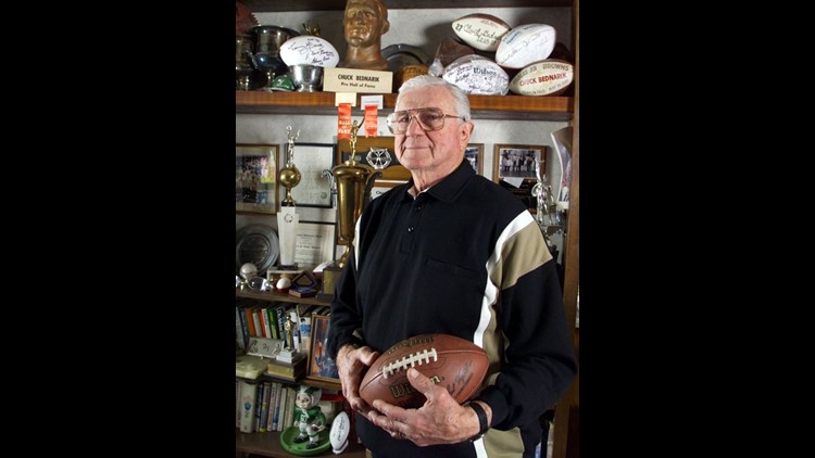 Chuck Bednarik, NFL Hall of Famer for Philadelphia Eagles, dead at