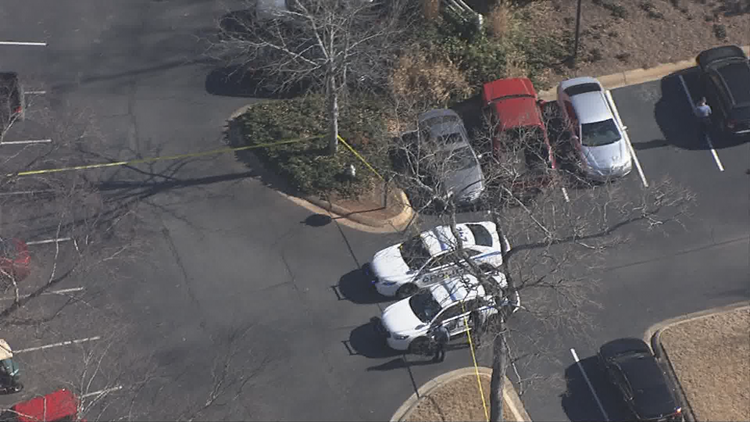 Shooting near Georgia Gwinnett campus; Police look for gunman | 11alive.com
