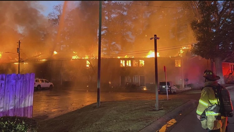 University Oaks Apartments fire in Athens | What we know
