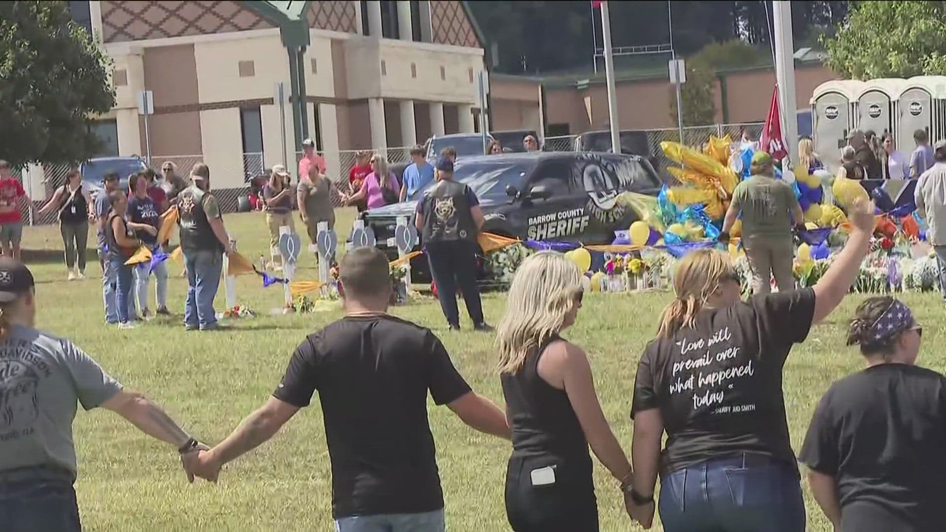 Bikers and community members held an event of solidarity.