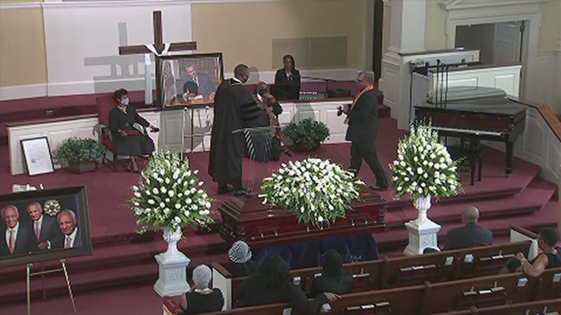 Son Mark Vivian speaks at C.T. Vivian funeral