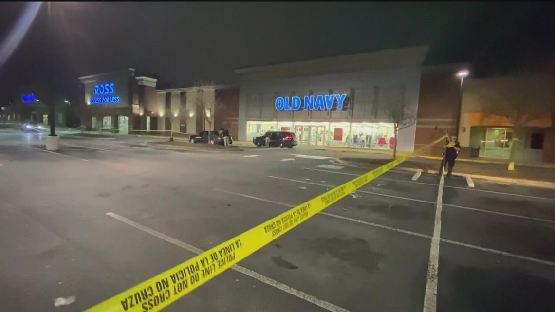 Gainesville Plaza double shooting update Man arrested