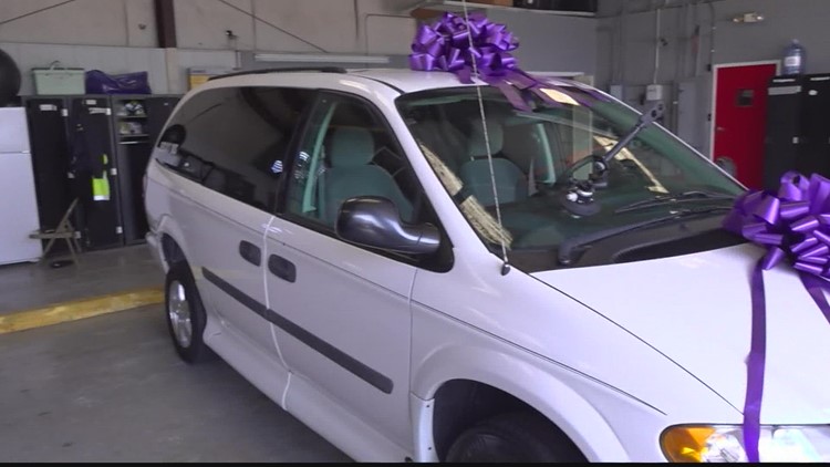 Griffin Good Samaritan who was handcuffed trying to save woman's life surprises her with car