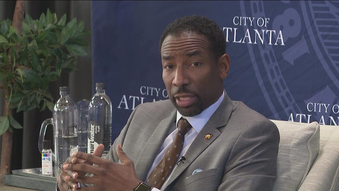 Atlanta mayor keeps positive outlook on crime - Vimarsana News