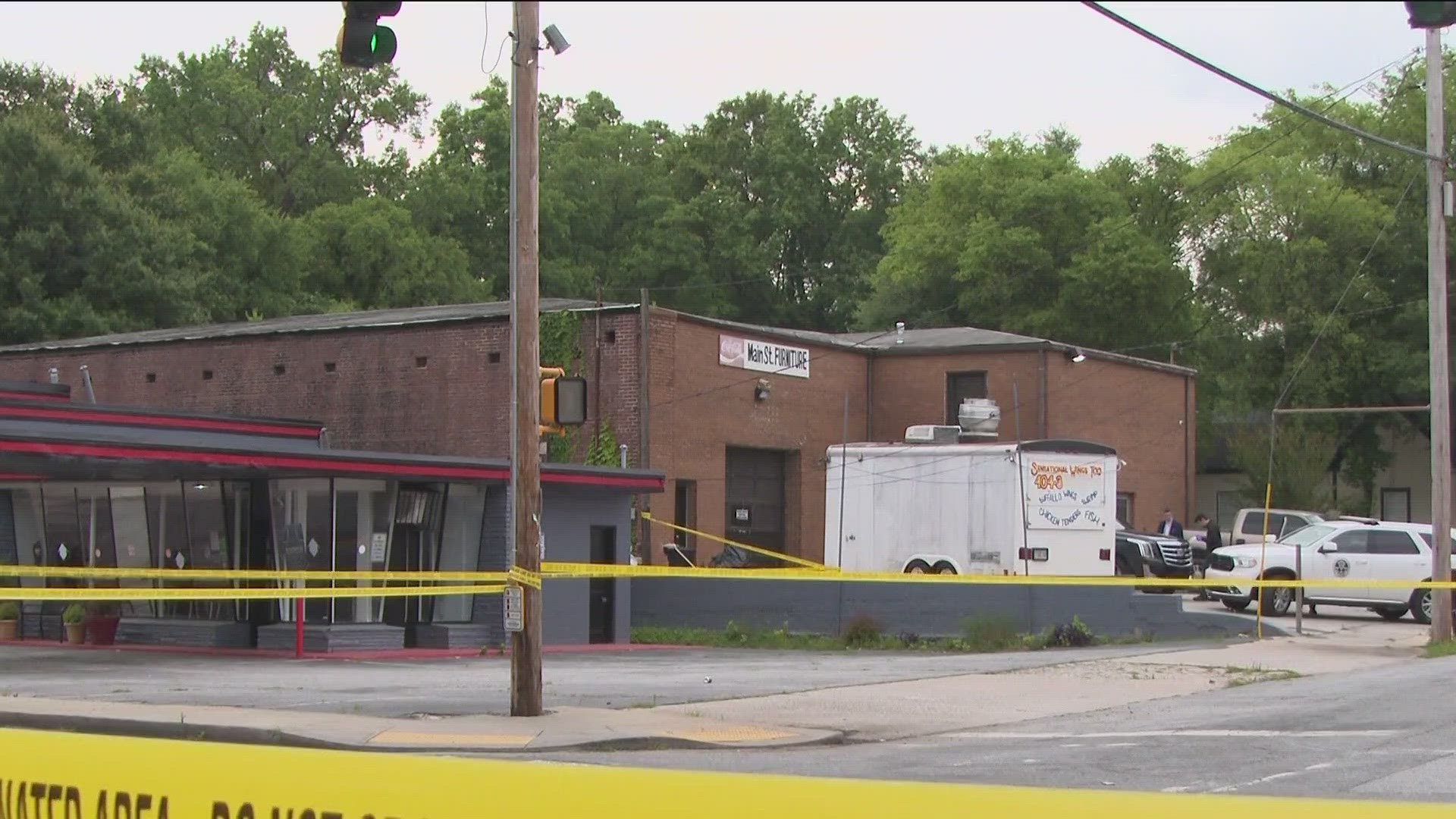 Homicide detectives on scene after gunfire in Atlanta&rsquo;s Riverside 