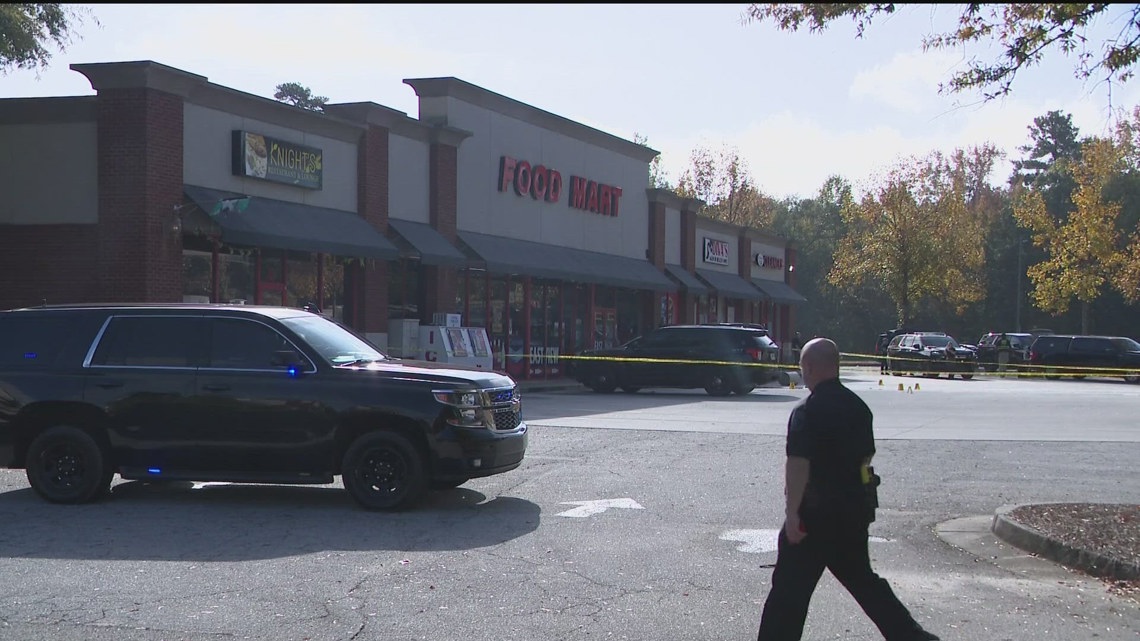 Officer shoots, kills man at Conyers gas station