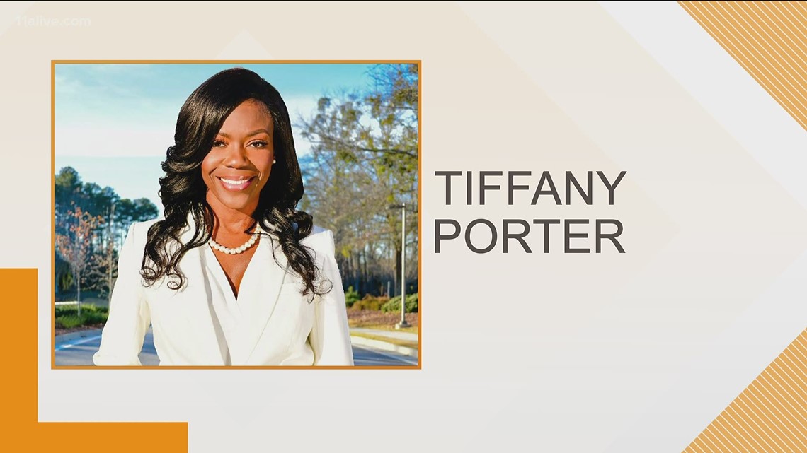 New County tax commissioner takes office