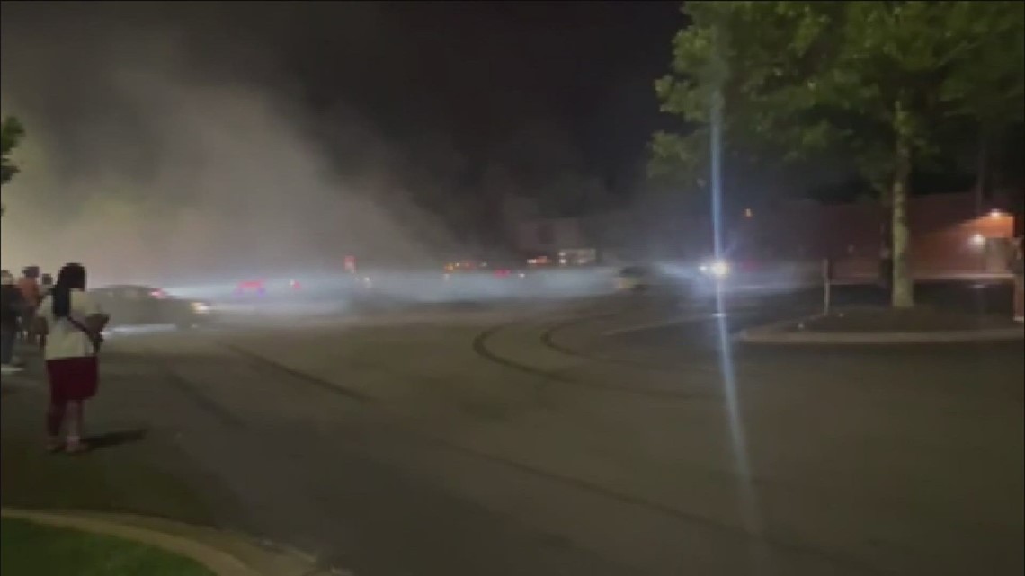 Atlanta Moreland Ave. CVS, Aldi parking lot drag race concerns