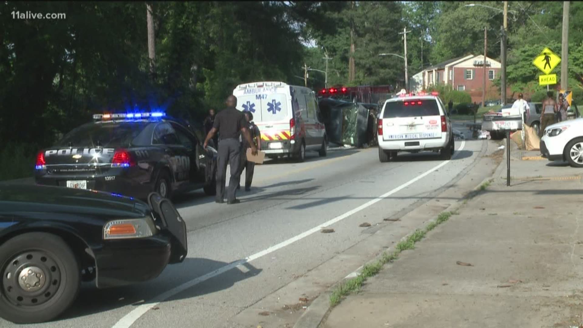 One Dead, Two Injured In DeKalb Crash | 11alive.com