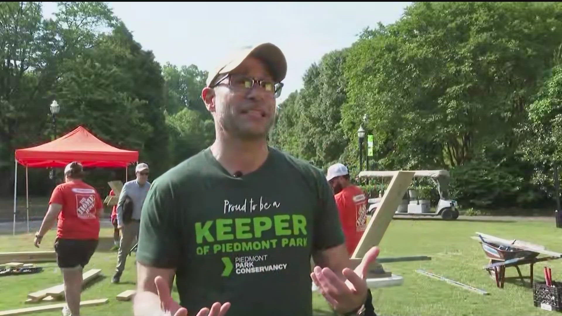 More than 225 volunteers from the Home Depot Foundation spent the morning at Piedmont Park, tackling a long list of improvement projects.
