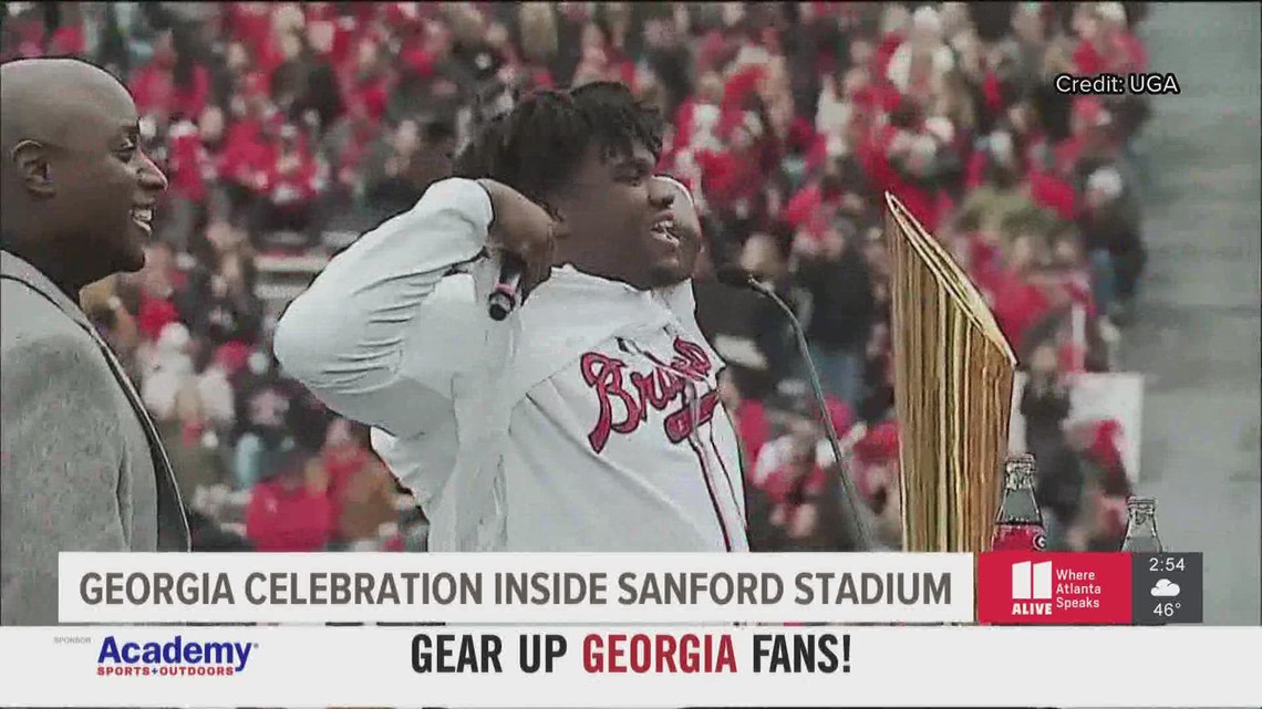 Georgia's Jordan Davis gives shoutout to Atlanta Braves during Bulldogs' championship celebration