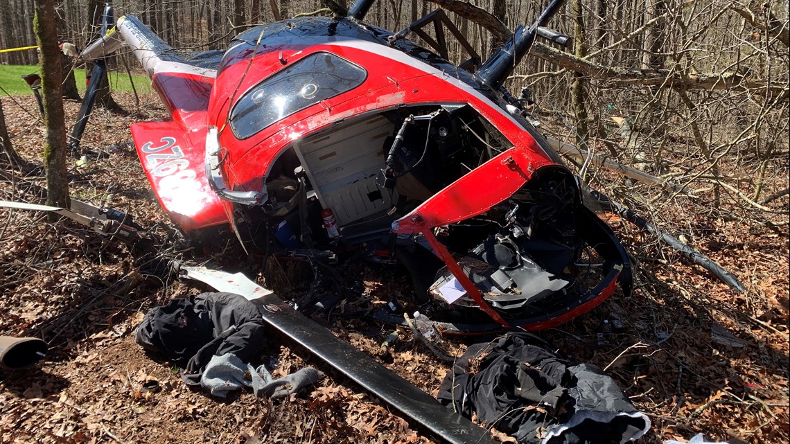 Pilot dies after helicopter crashes in north