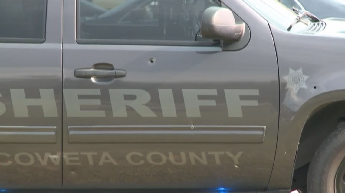 Man shot and killed after firing at deputies in Coweta County | 11alive.com