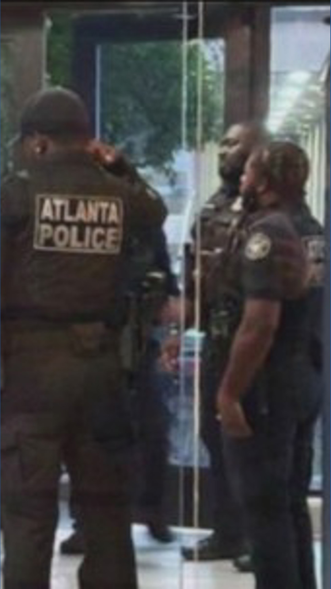 Residents at Buckhead apartment complex say they don't feel safe after ...