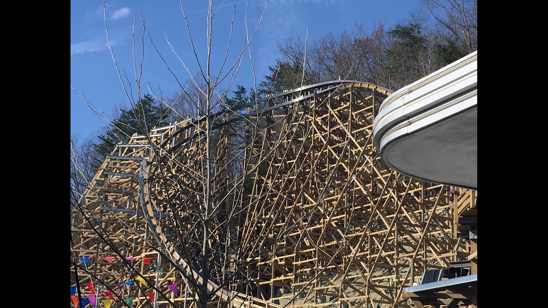 Dollywood's new roller coaster shut down days after opening