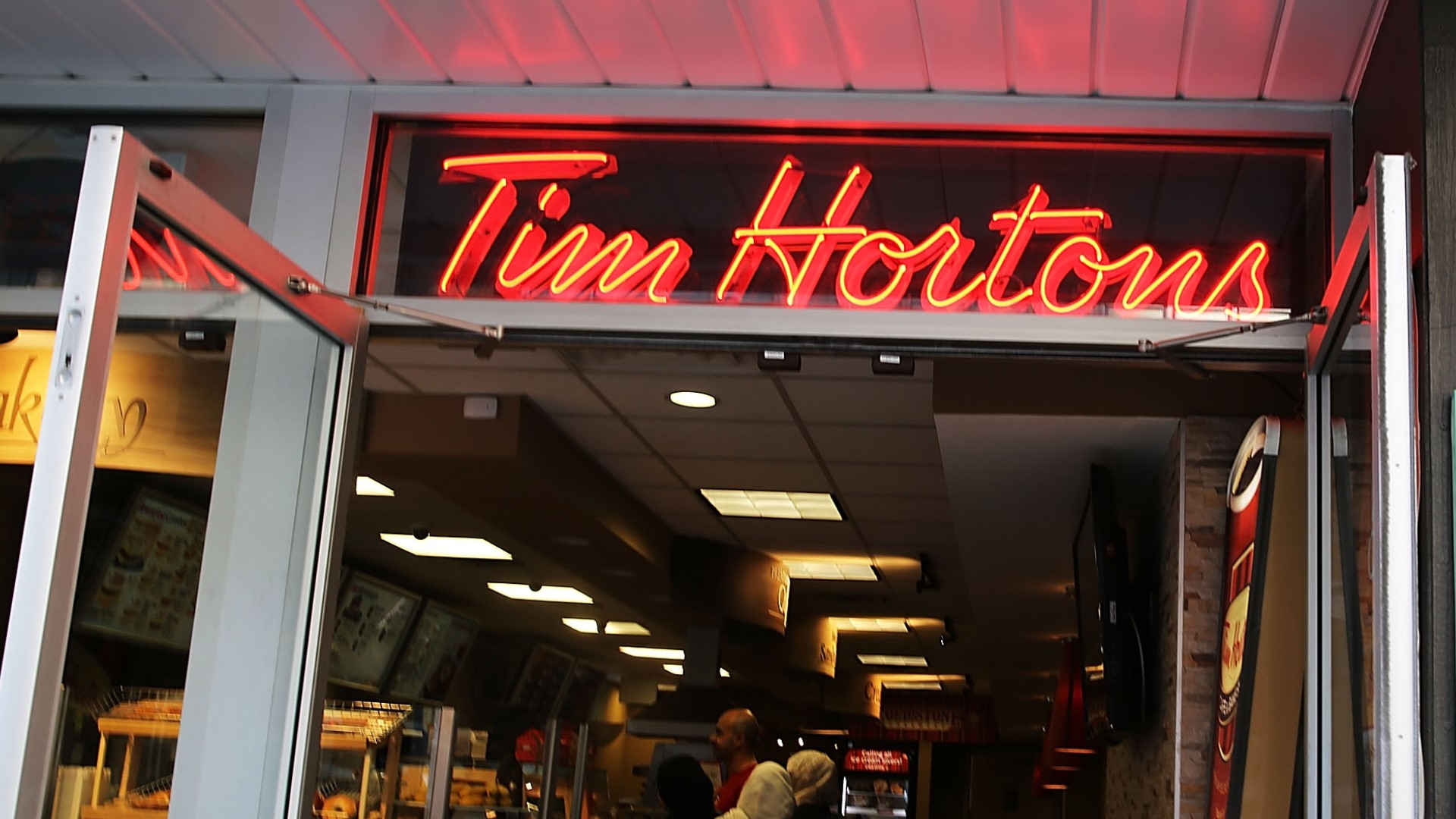 Tim Hortons -Montreal ·