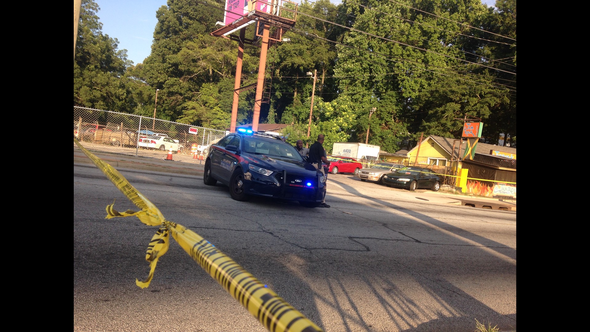 Suspects shot by police after ramming cars in Atlanta | 11alive.com