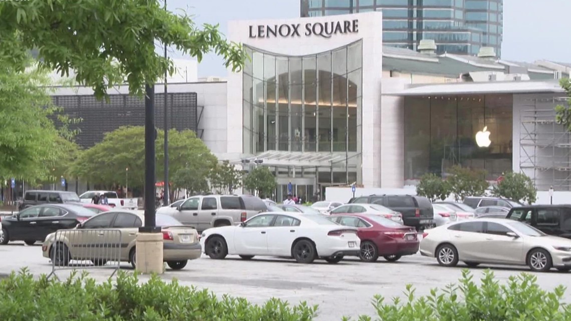 Atlanta's Lenox Square Mall Looks Like It's Being Braced For The Purge -  Narcity