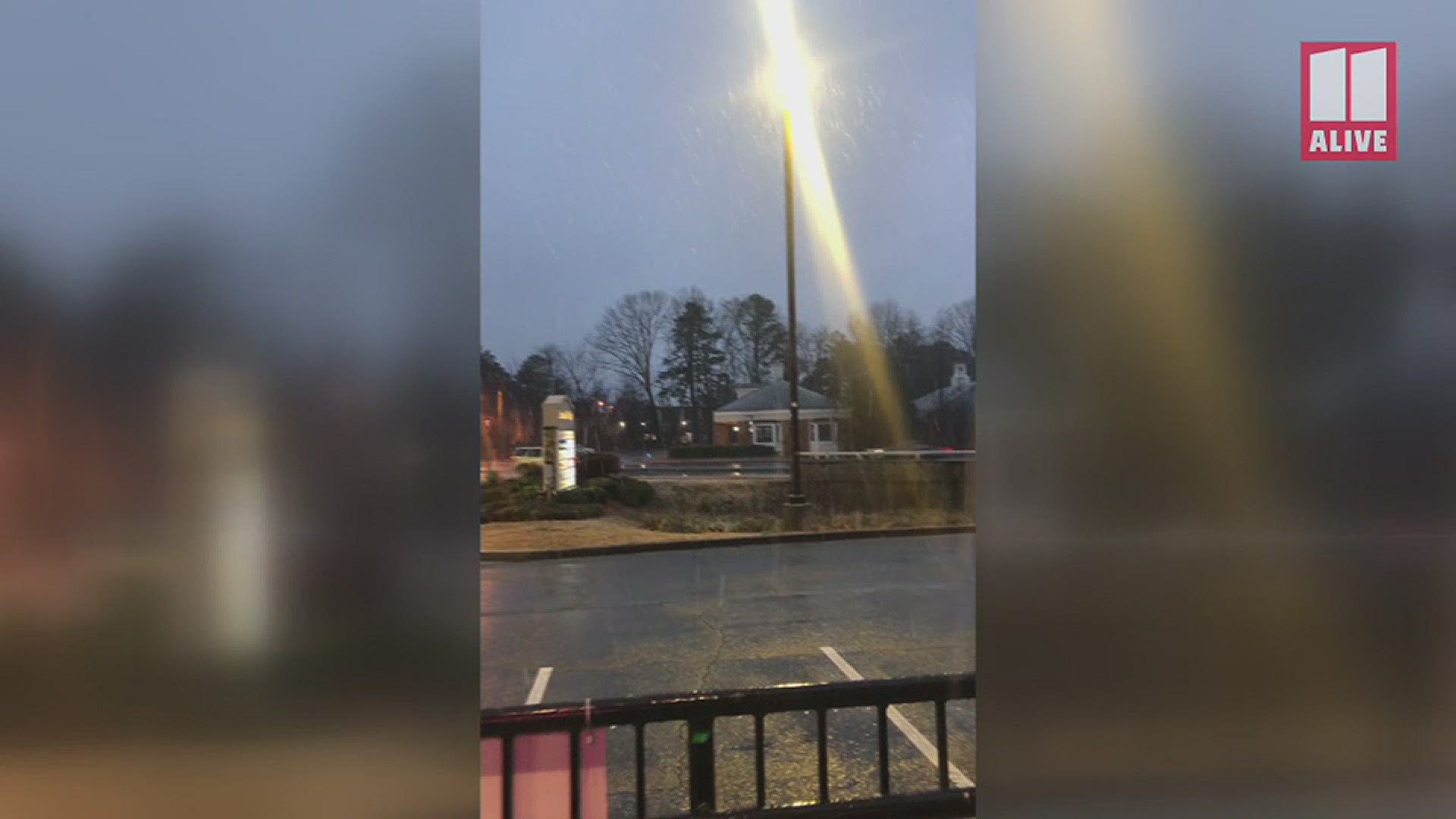 11Alive's Hope Ford spotted this snow beginning to fall in Roswell, Georgia on Fe. 6, 2021