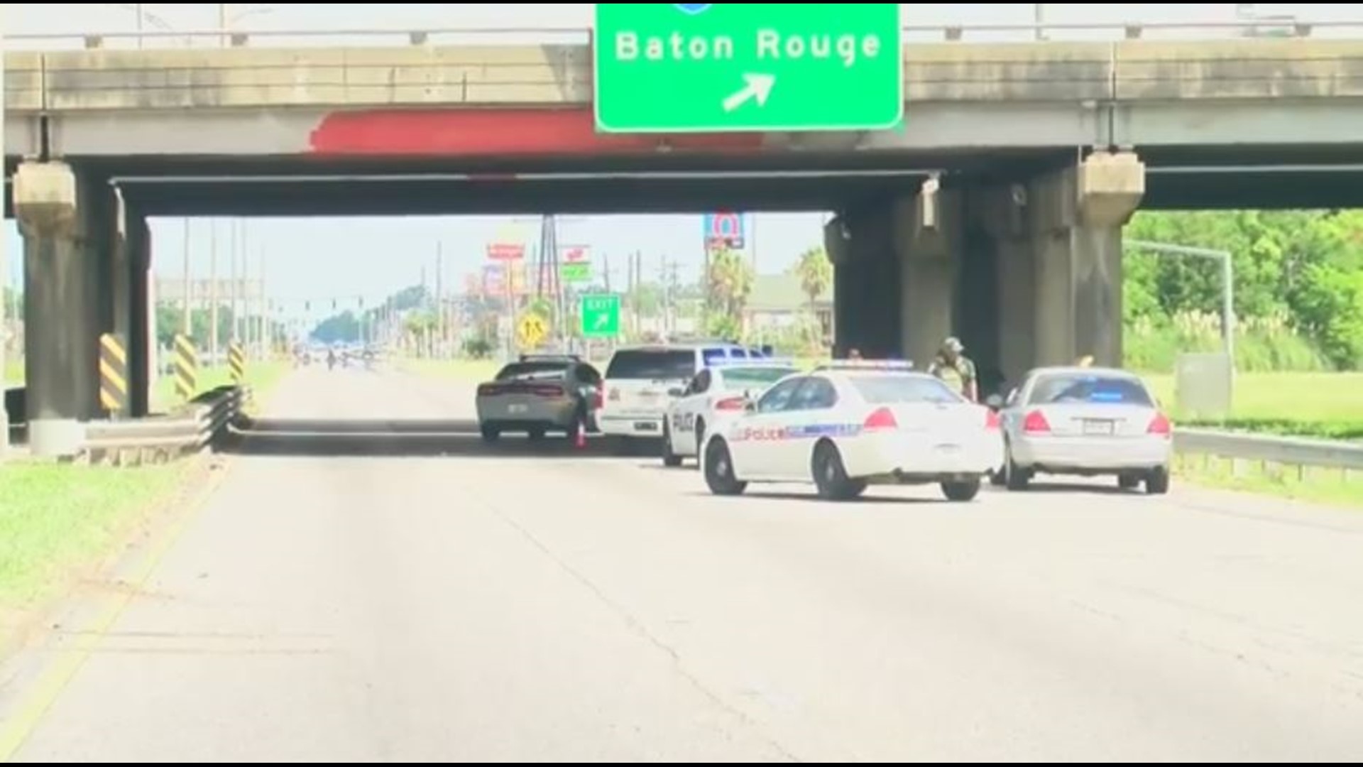 Local Reaction To Shootings Of Baton Rouge Police Officers | 11alive.com