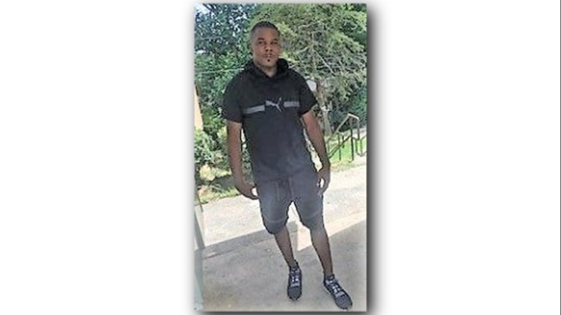 Police identify man shot inside car in northwest Atlanta, seek leads in