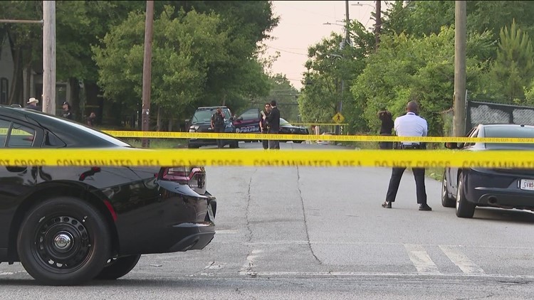 27-year-old shot and killed in Atlanta's Riverside neighborhood