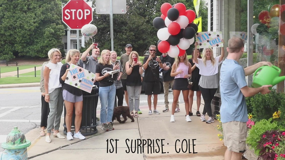 Bitty & Beau's Coffee surprises new Athens employees