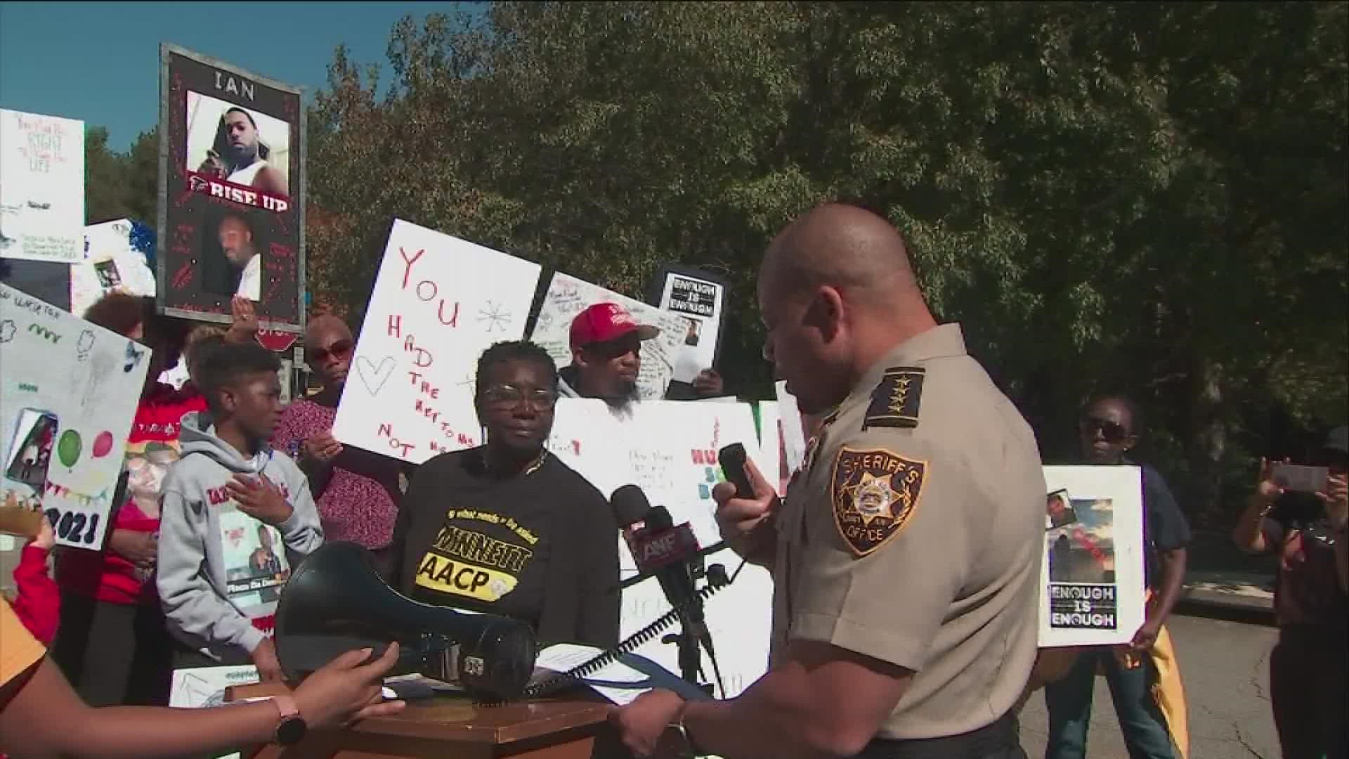 Rally held at Gwinnett Jail over 3 inmate deaths | 11alive.com