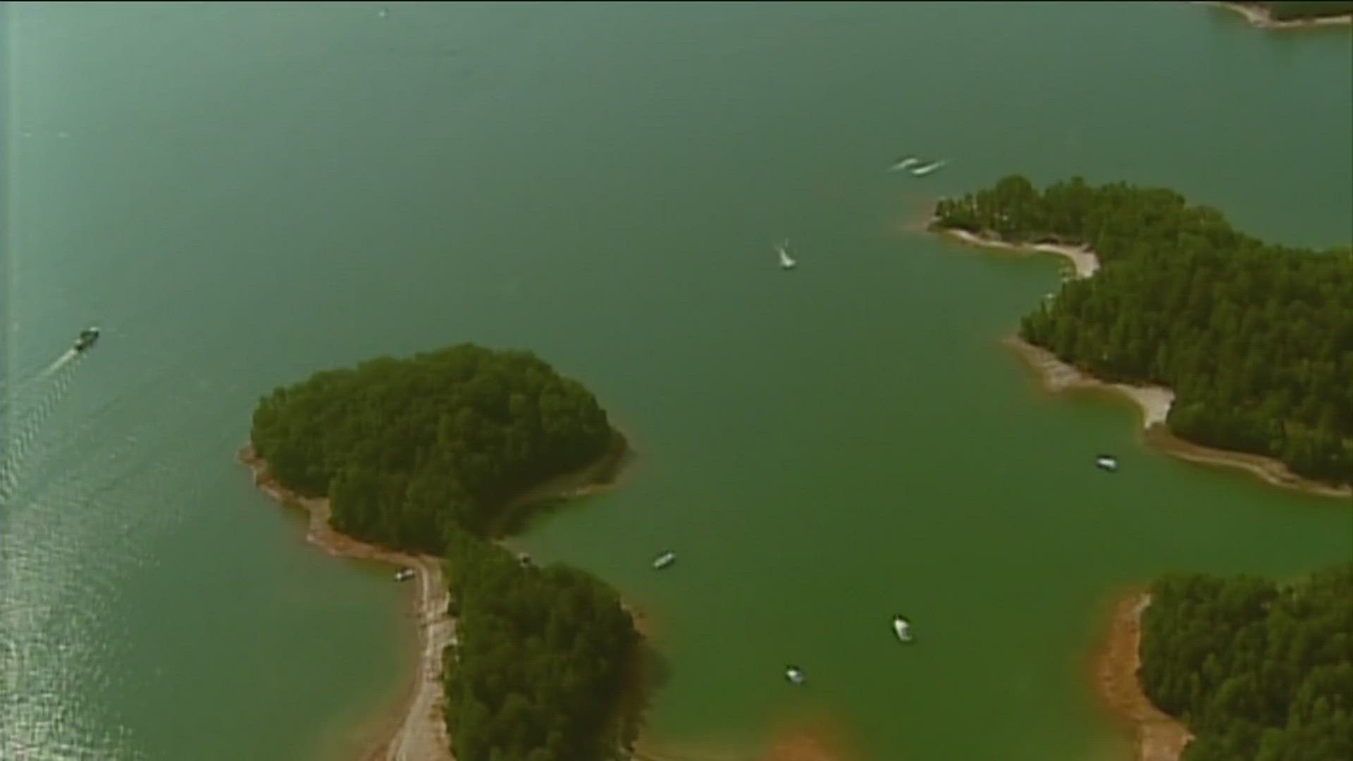Lake Lanier deaths Drowning, electrocution