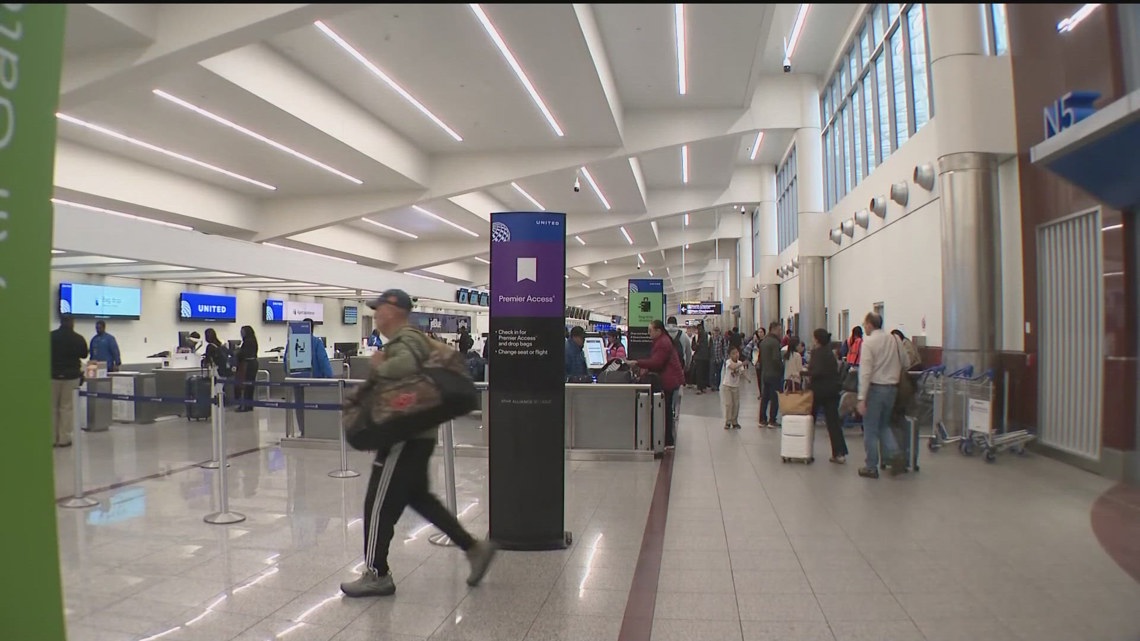 Big travel day expected out of Atlanta airport following holiday weekend