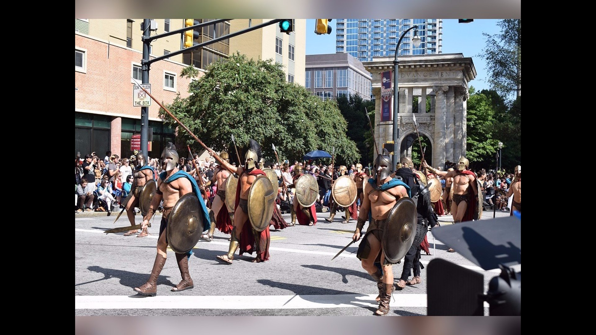 9/11 costume at Dragon Con depicts dolls jumping from buildings ...