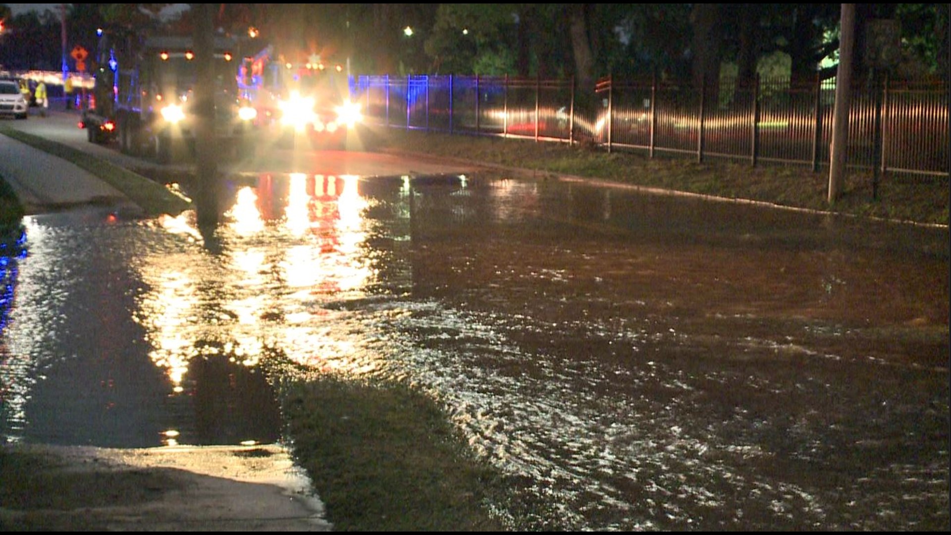 PHOTOS Water main break in southwest Atlanta