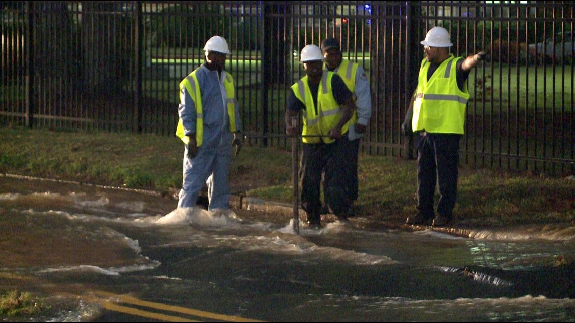 PHOTOS Water main break in southwest Atlanta