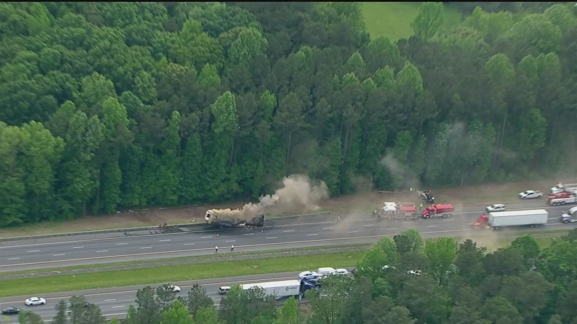 11Alive SkyTracker flew over I-75 south at the Glade Road exit in Acworth.
