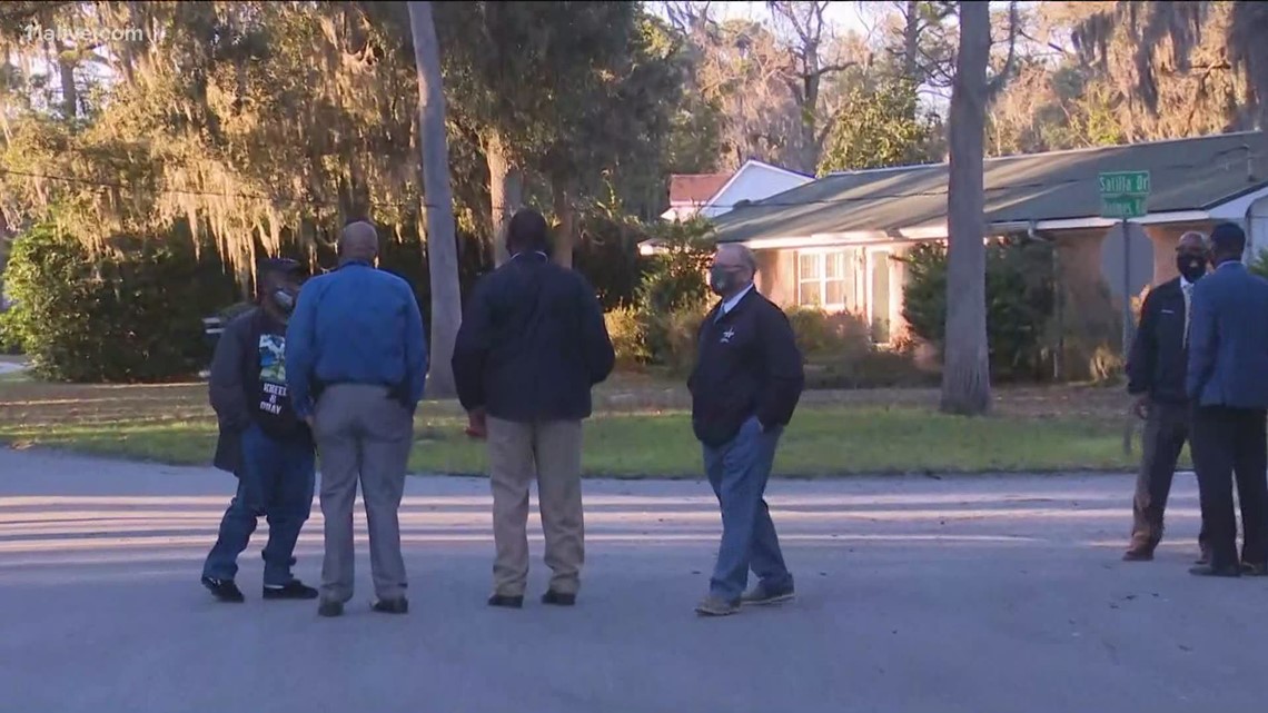 DNR to hire game wardens