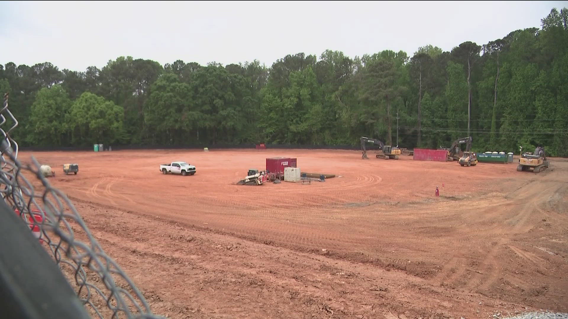 After a 5 to 1 school board vote Monday night, the approval pushed ahead the last contract worth more than $140 million for the schools.