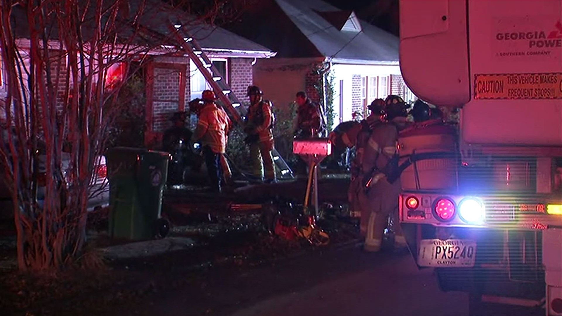 Neighbor rescues elderly woman from burning home who later dies at ...