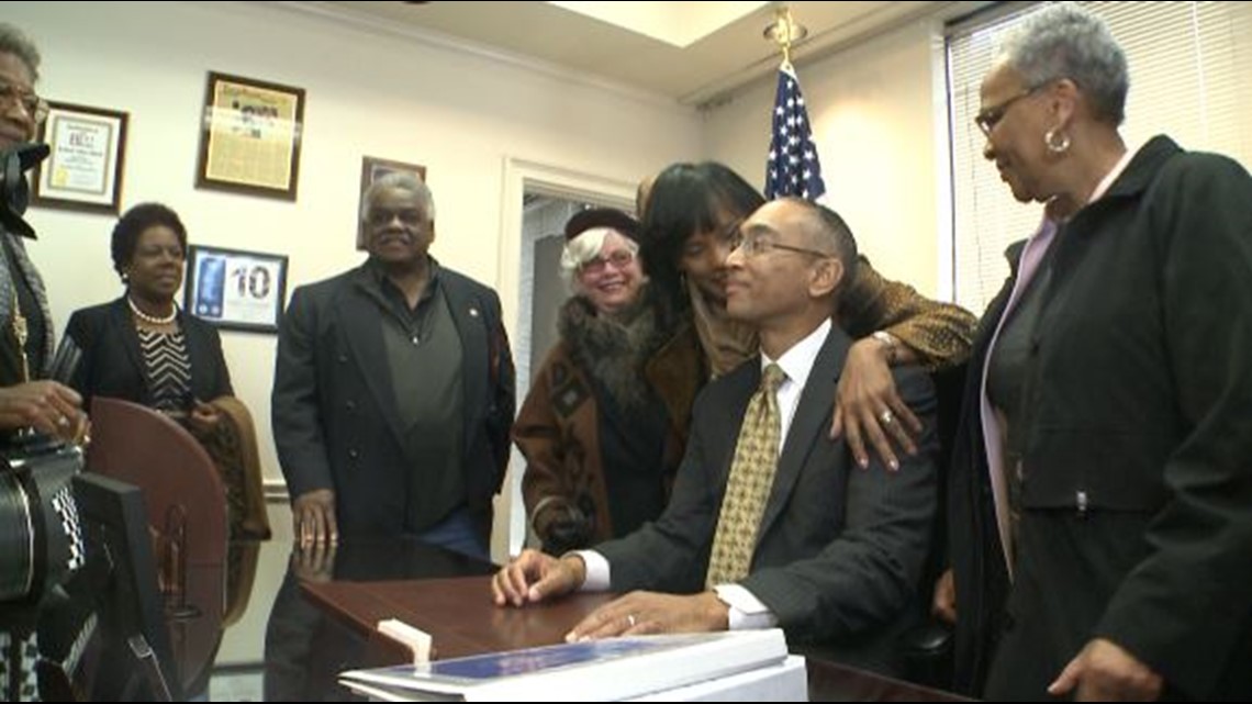 Burrell Ellis returns to work as DeKalb Co. CEO | 11alive.com